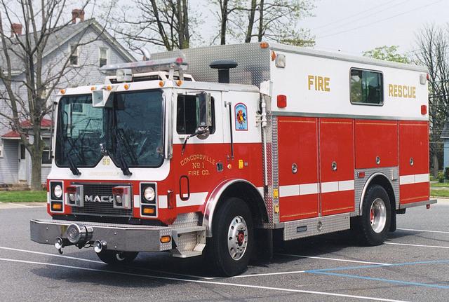 1993 Mack MB Rescue
Retired in 2006 - sold to Cape May New Jersey Fire Department